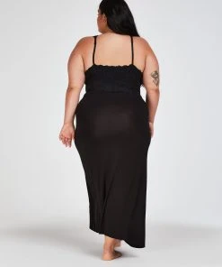 Slipdress Nora Lace Long 11 Slipdress Nora Lace Long -Hunkemöller World 174371 13 2