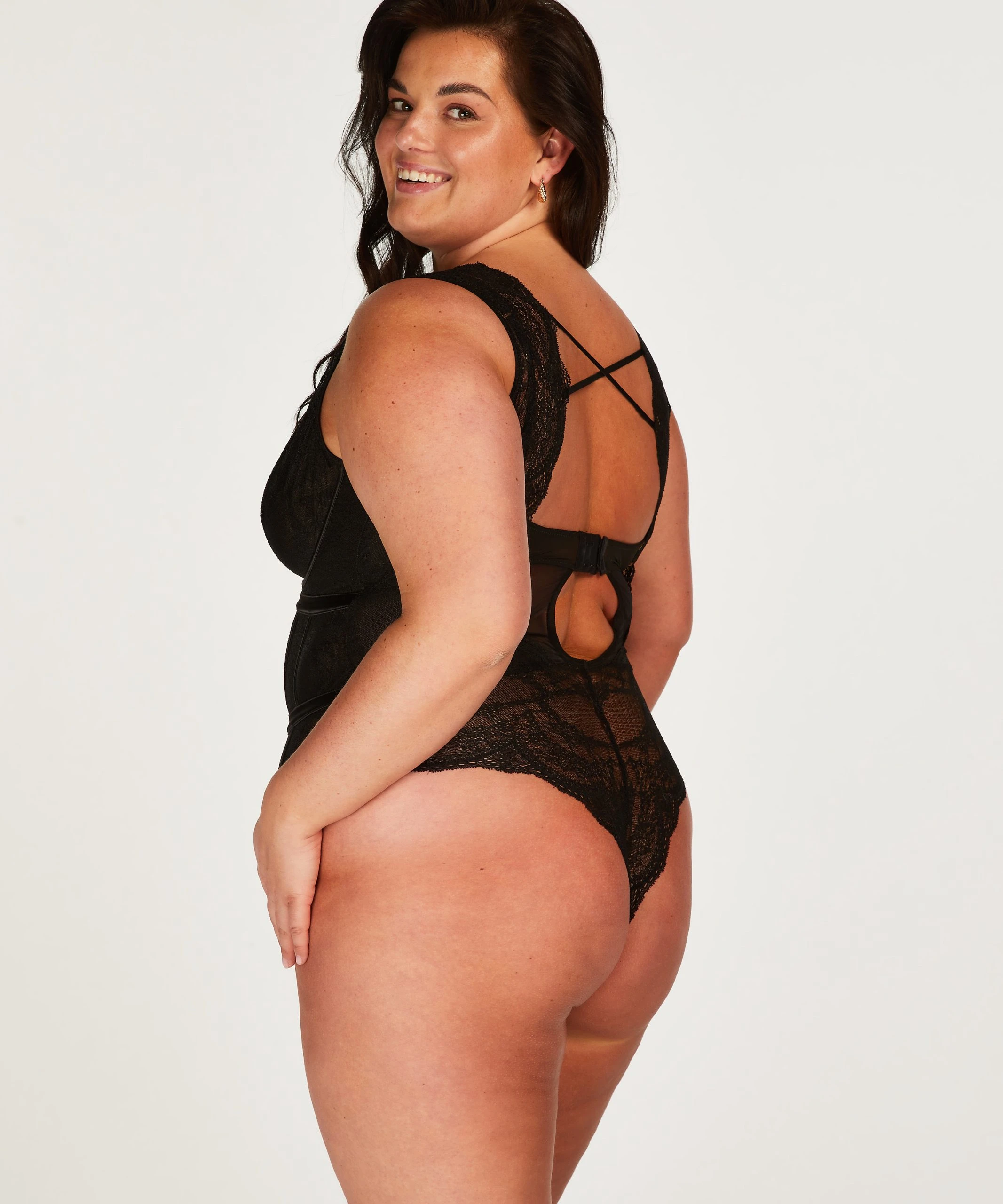 Body Fleur Nyakim 5 Body Fleur Nyakim – Bild 5