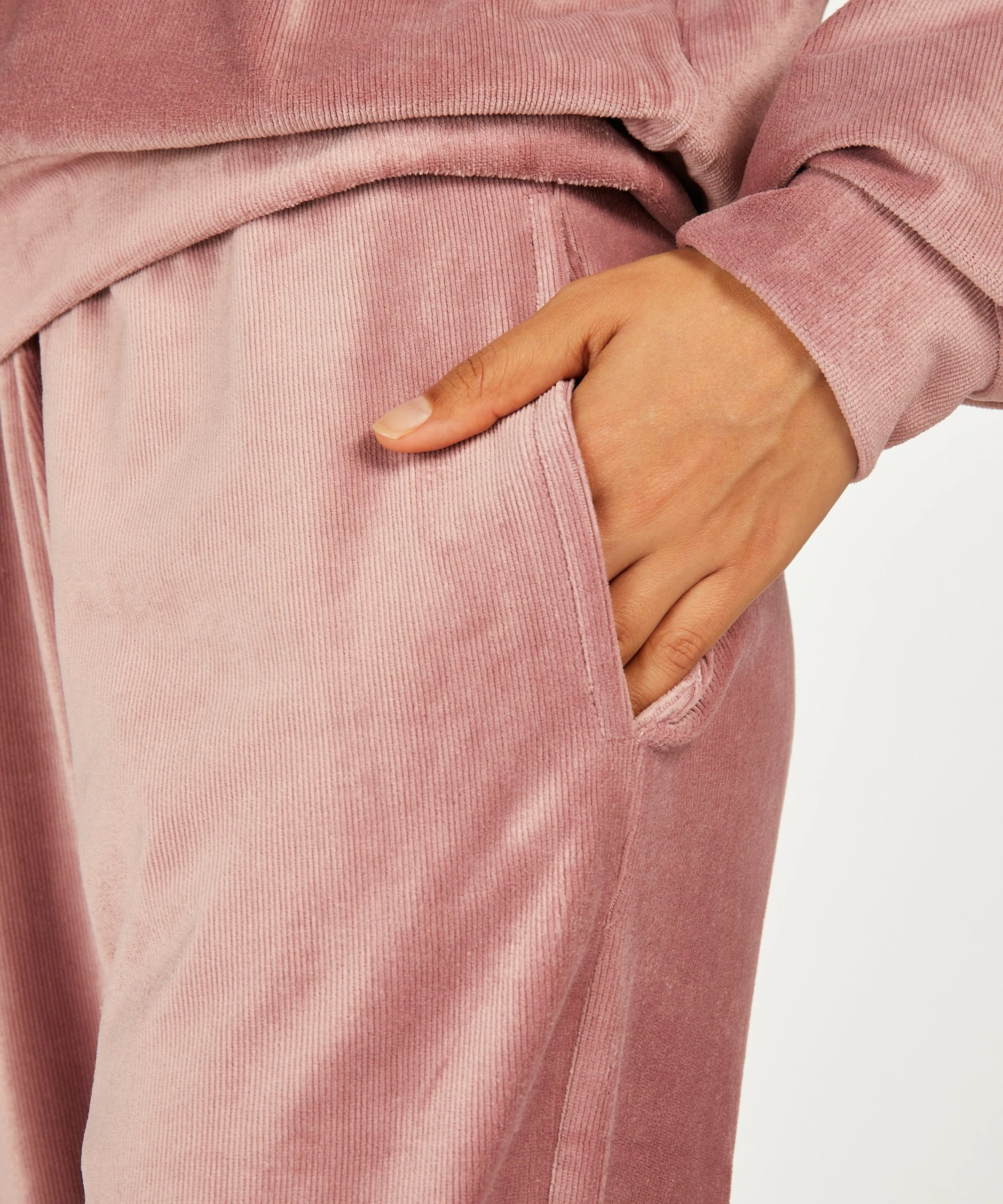 Jogginghose Velours Rib 2 Jogginghose Velours Rib – Bild 2